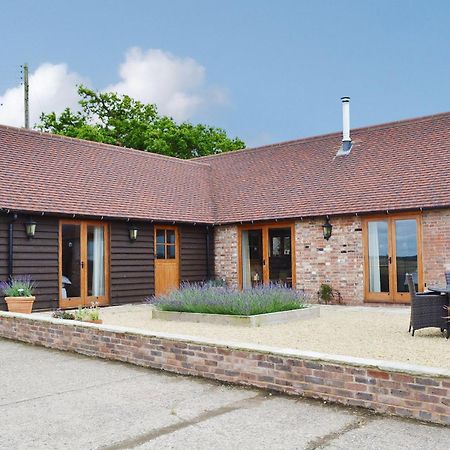 Вилла The Peacock Barn Burwash Экстерьер фото